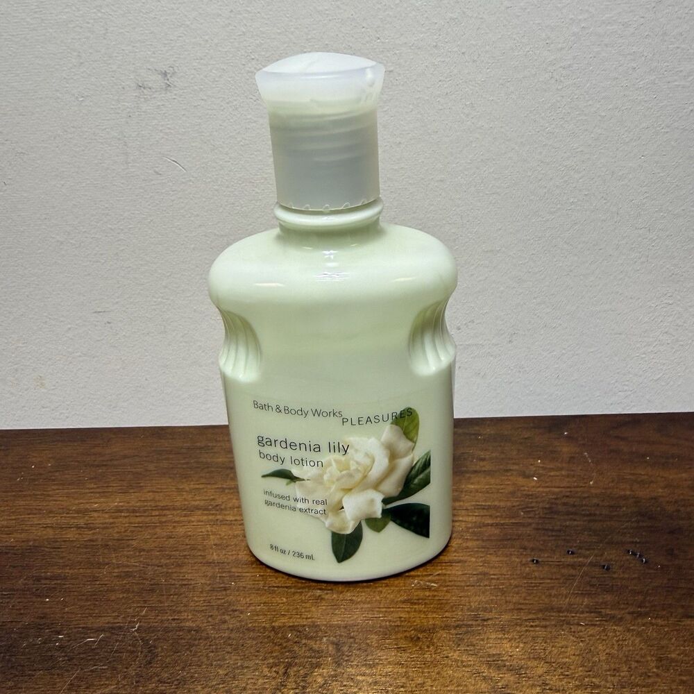 Bath & Body Works Gardenia Lily Moisturizer Lotion Cream Discontinued Rare - Picture 2 of 6